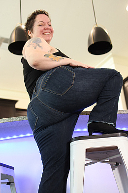 Stroke Your Cock For Stepmom's Jeans