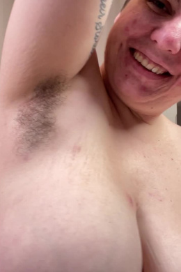 Big Tits and Hairy Armpits JOI