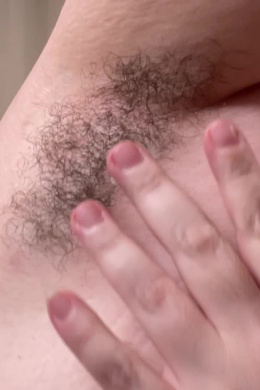Big Tits and Hairy Armpits JOI